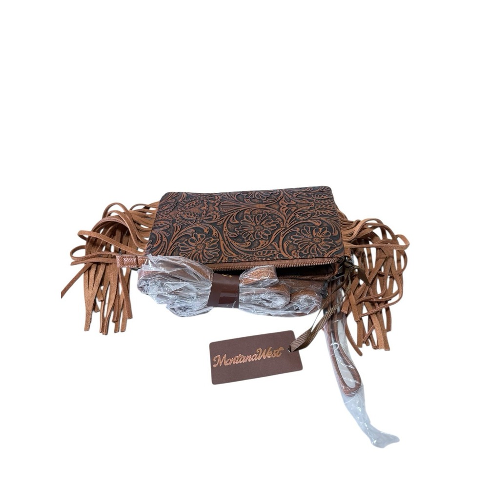 NWT Montana West Crossbody/wristlet/clutch ‎ Tooled Leather Fringed Purse